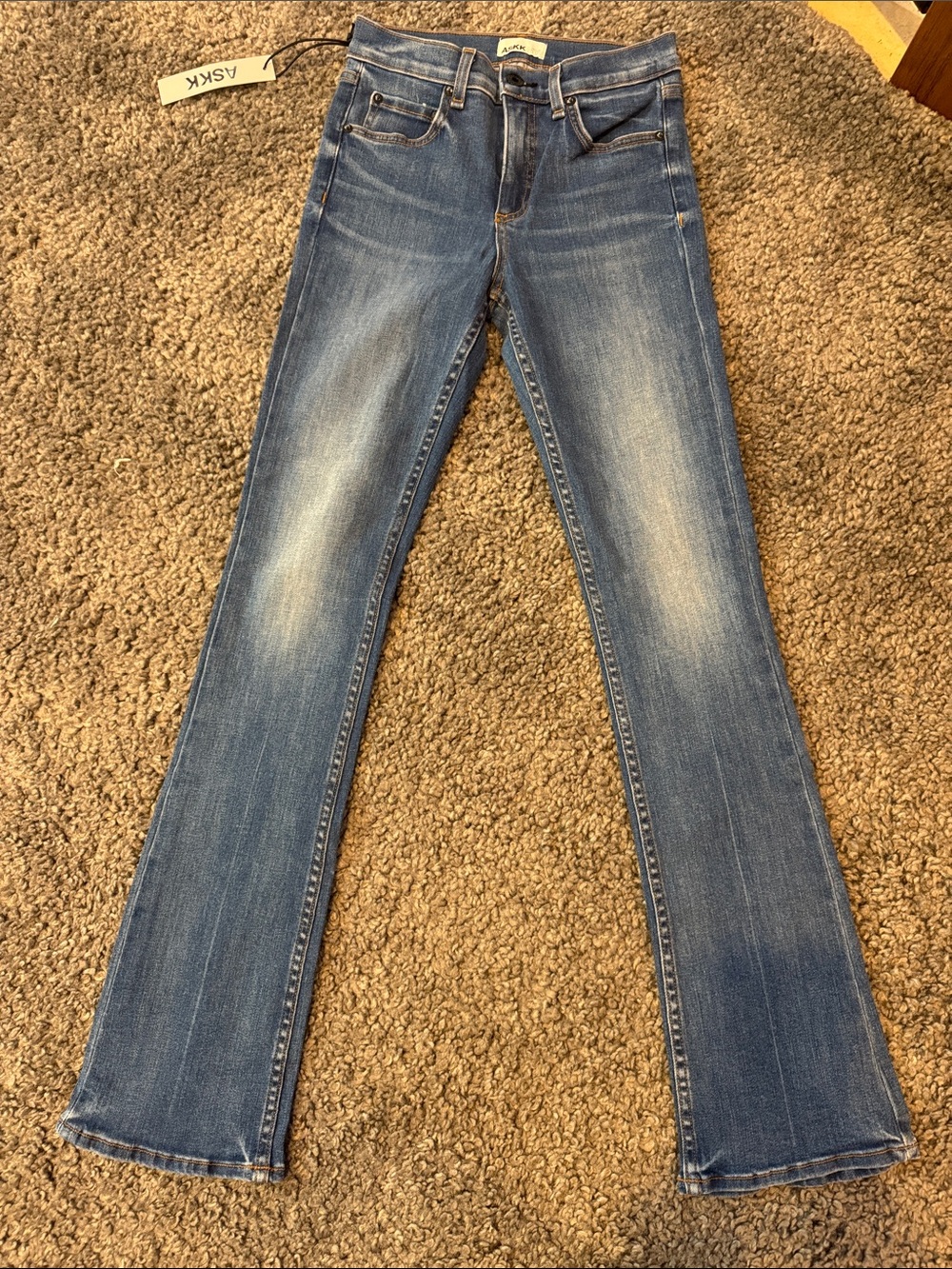 Askk NY NWT skinny bootcut Ridgemont Wash size 24